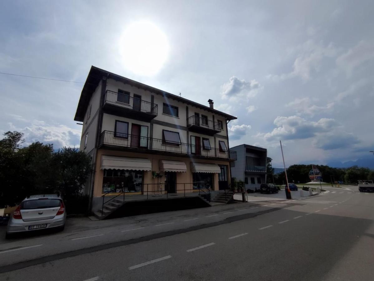 Casa Celeste Farra d'Alpago Bagian luar foto